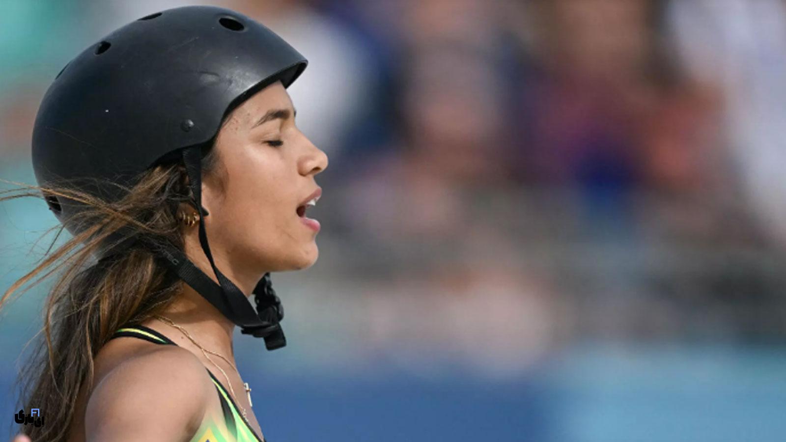 مدال طلای اسکیتبوردینگ در بازیهای المپیک (Skateboarding Olympics) بر گردن دختر نوجوان ژاپنی 5 هیجان اسکیتبوردینگ در بازیهای المپیک (Skateboarding Olympics)