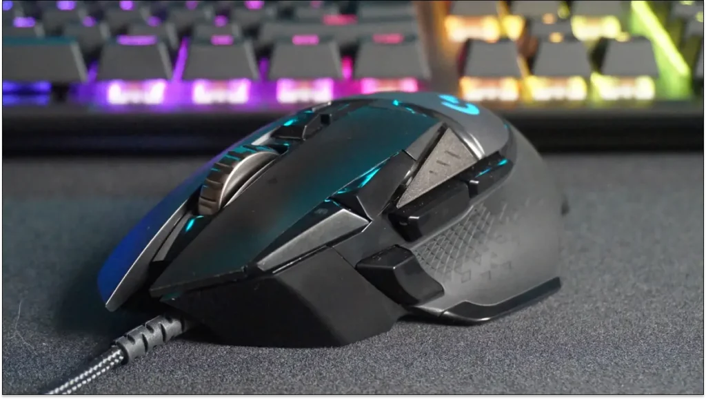 راهنمای جامع برای انتخاب بهترین ماوس گیمینگ در سال 2024 2 ماوس گیمینگ Logitech G502 HERO