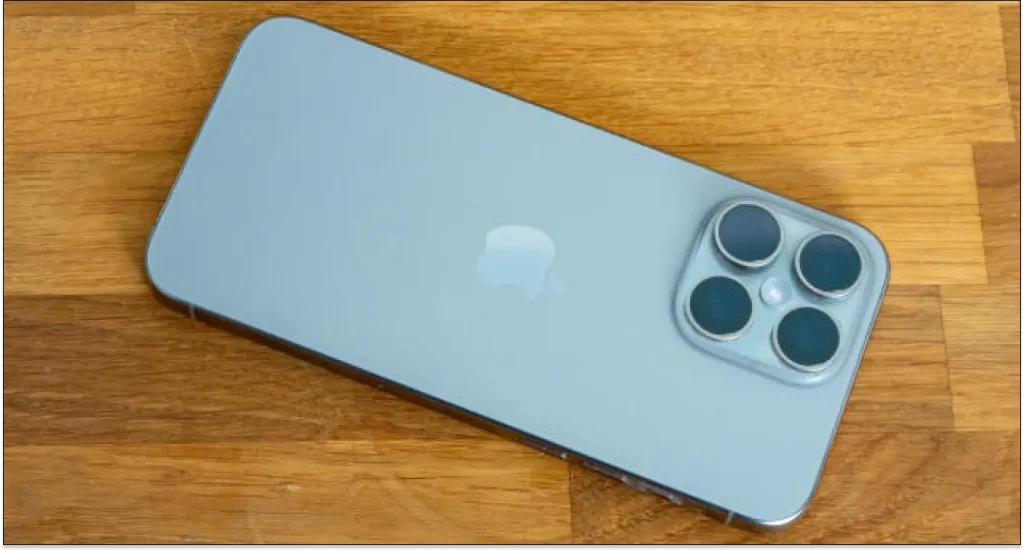 آینده تلفنهای هوشمند: نگاهی جامع به آیفون ۱۷ پرو مکس 3 USB-C یا ماندن بر Lightning در آیفون ۱۷ پرو مکس ؟