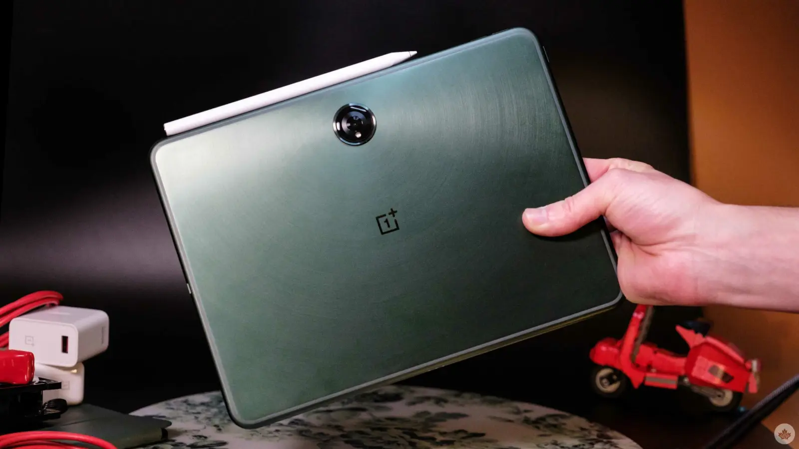 تبلت OnePlus Pad و OnePlus Pad Go: کدام یک را بخریم؟ 2 طراحی و کیفیت ساخت تبلت OnePlus Pad و OnePlus Pad Go