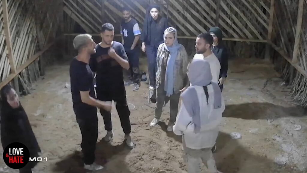 عشق و نفرت۶ دوستی 15 ساله را بهم زد! 2 عشق و نفرت