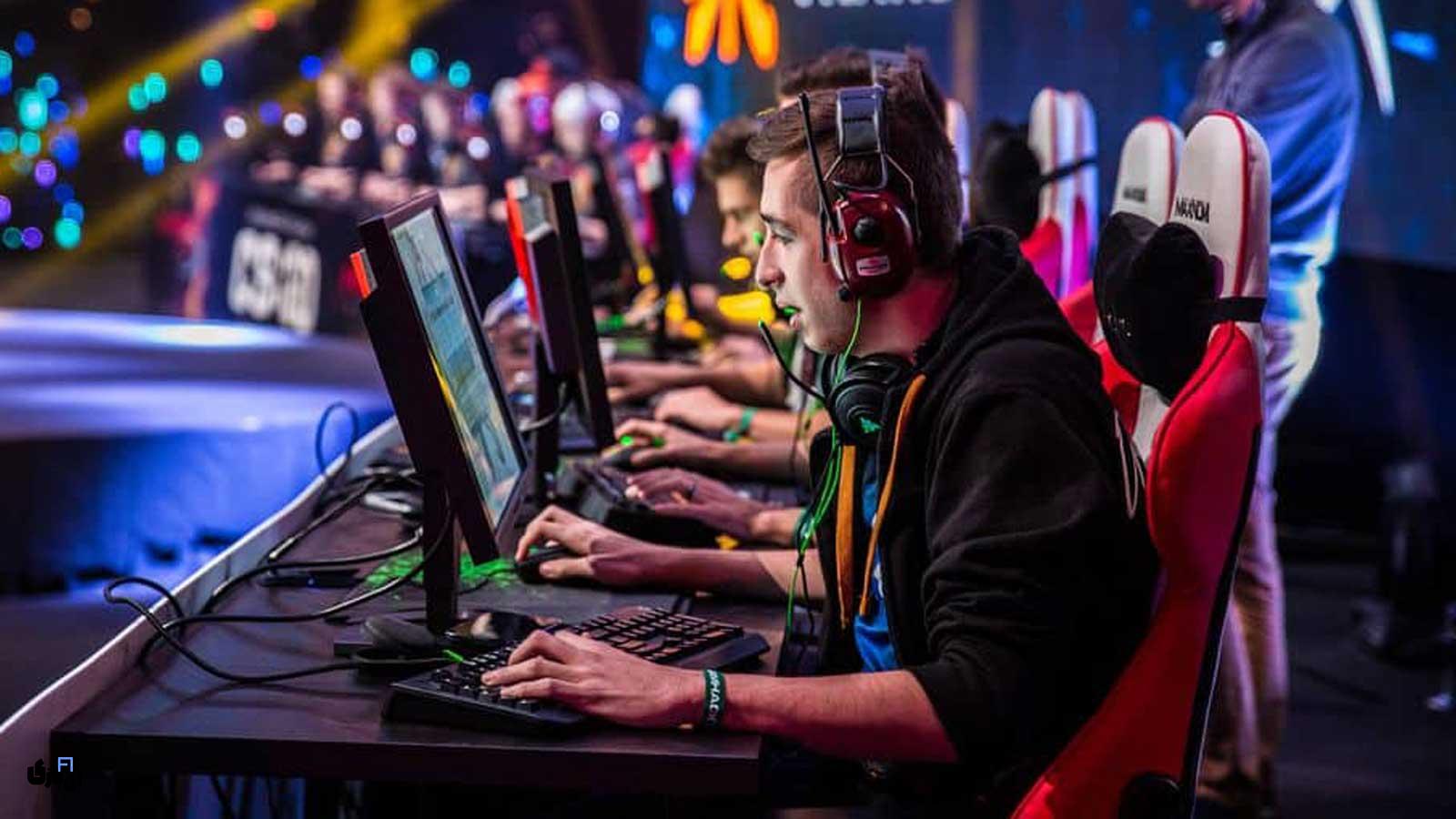 کسب درآمد از بازی به تومان و دلار: چگونه یک گیمر حرفهای شویم؟ 7 روشهای مختلف کسب درآمد از بازی به تومان و دلار- شرکت در مسابقات و تورنمت