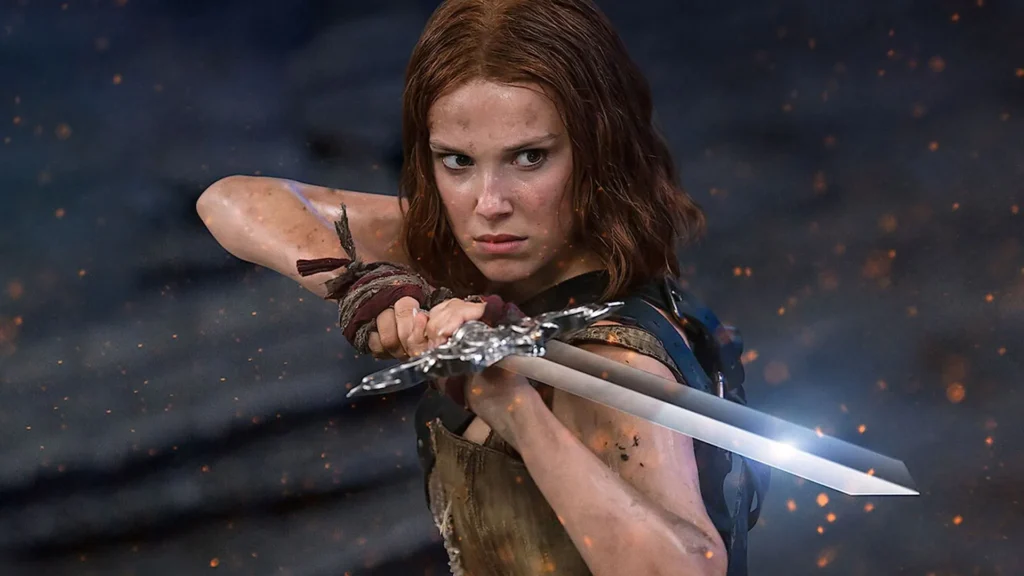 بهترین فیلم های اکشن در حال پخش، مهر 2024 5 2023 8 damsel movie millie bobby brown sword 66cc7d102b5676090d02c122
