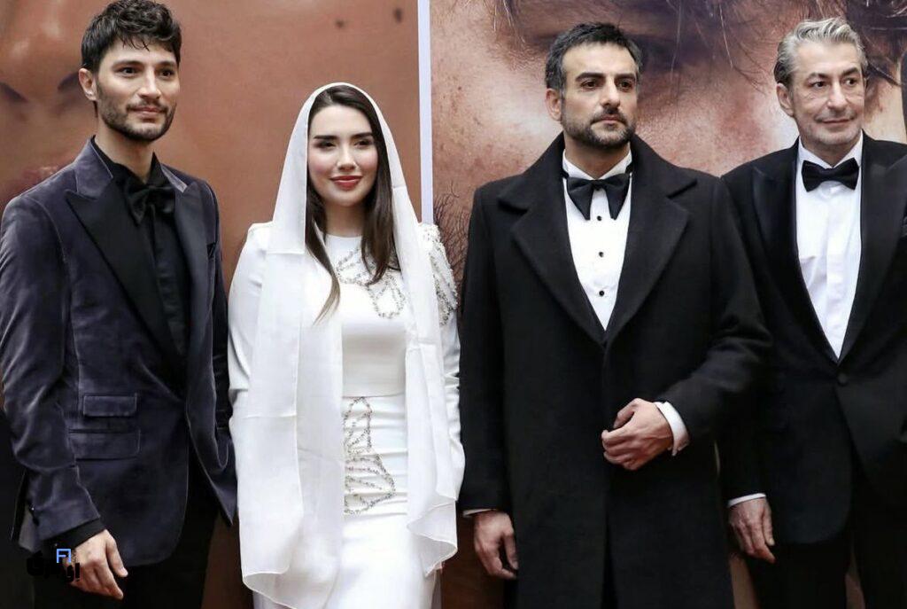 زهرا سامی، بازیگر و مجری معروف عراقی، با استایل جنجالی در اکران سریال «بلیط یک طرفه» در تهران! 1 زهرا سامی در اکران بلیط یک طرفه