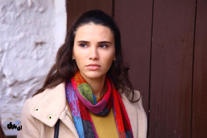 معرفی و بیوگرافی بازیگران سریال ترکی خوبی – İyilik 20 i̇layda aydin