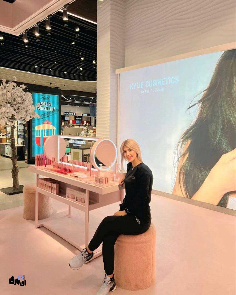 بیوگرافی سودا عشق ابدی: از پرستاری تا شهرت در دنیای سلبریتیها 1404 7 سودا دادلو