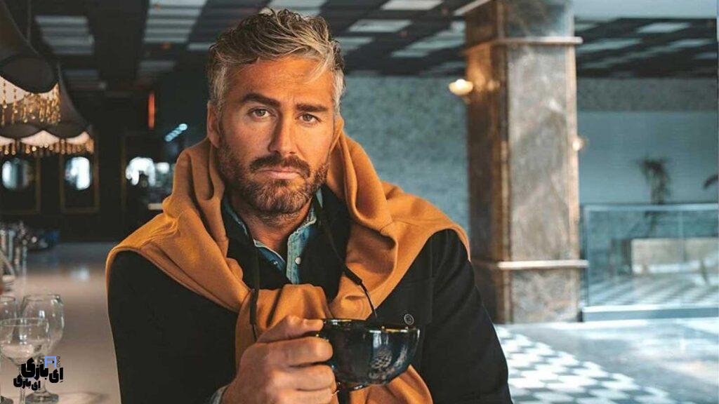 حمله مستقیم دکتر به پوشش شرکتکنندههای عشق ابدی: «بدنی برای نمایش، نه چیزی بیشتر!» 4 تصویر دکتر در عشق ابدی