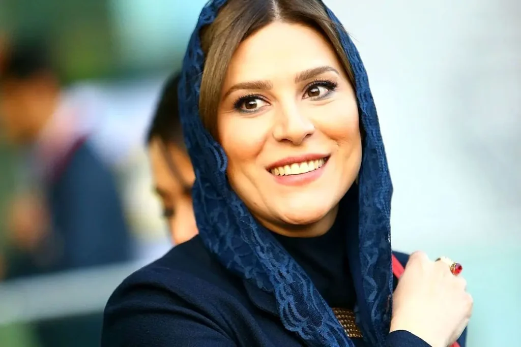 بیوگرافی سحر دولتشاهی از زاویه ای دیگر | تحلیل مسیر بازیگری، عشق، جوایز و آینده کاری 8 سحر دولتشاهی و رامبد جوان