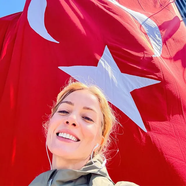 سریال ترکی کوزی گونی: خلاصه داستان و بیوگرافی بازیگران 10 بازیگر باده ایشچیل (Bade İşcil)