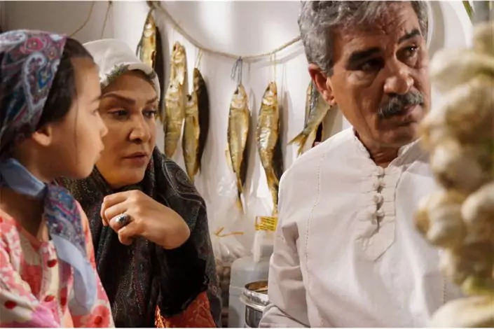 داستان سریال بازی نقابها؛ از بیوگرافی آزیتا حاجیان تا زندگی یاشار در دل درام ترکمن 9 بازیگر جعفر دهقان