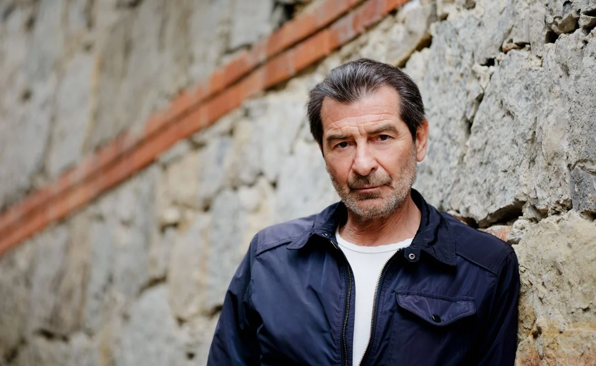 بازیگران و داستان سریال ترکی قضاوت؛ مروری بر یکی از موفقترین درامهای پلیسی 12 تصویر اوغور هاکان پولات (در نقش یکتا)