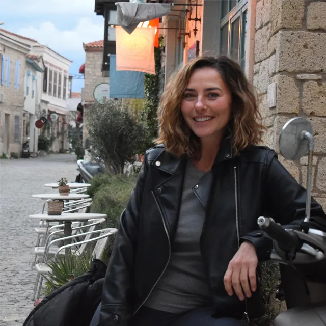 معرفی و بیوگرافی بازیگران سریال ترکی سنگ دل (Siyah Kalp) 8 بازیگر اجه اوسلو