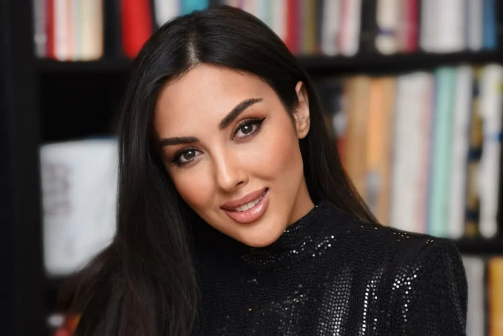 ناراحتی فرناز از حواشی زن روز | افشاگری شیرین درباره تبانی و پاسخ جنجالی داور جدید! 6 نمره دهی فرناز زن روز