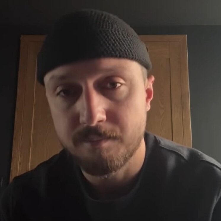 دلیل اصلی عذرخواهی محمدرضا شایع بابت حضور در برنامه گنگ چیست؟ 4 برنامه گنگ