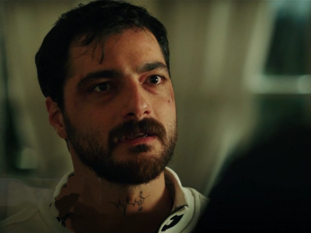 حذف کاراکتر سیاوش از سریال شغال؛ روایت سجاد بابایی از علت واقعی حذف از سریال؟! 4 سریال شغال