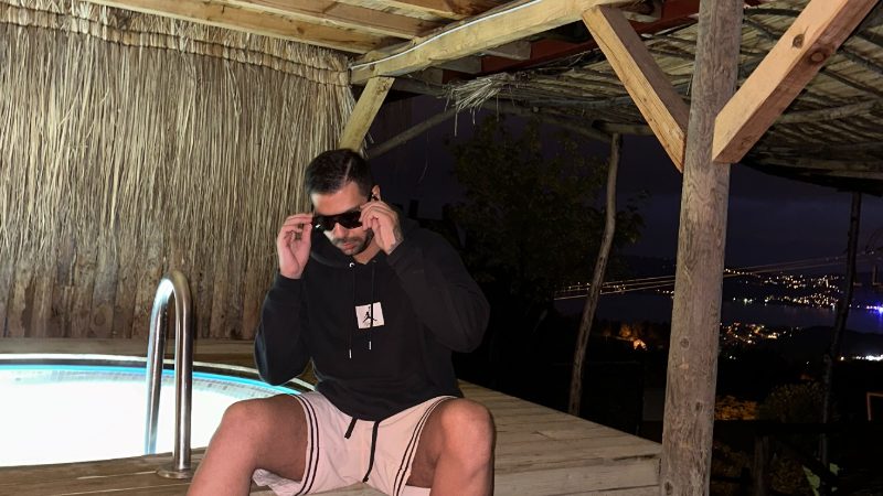 بیوگرافی جاوید رسنیان و واقعیتی که سانسور شد؛ آیا او خطرناک ترین بازی عاطفی را با نازنین شروع کرده است؟ 4 جاوید عشق ابدی