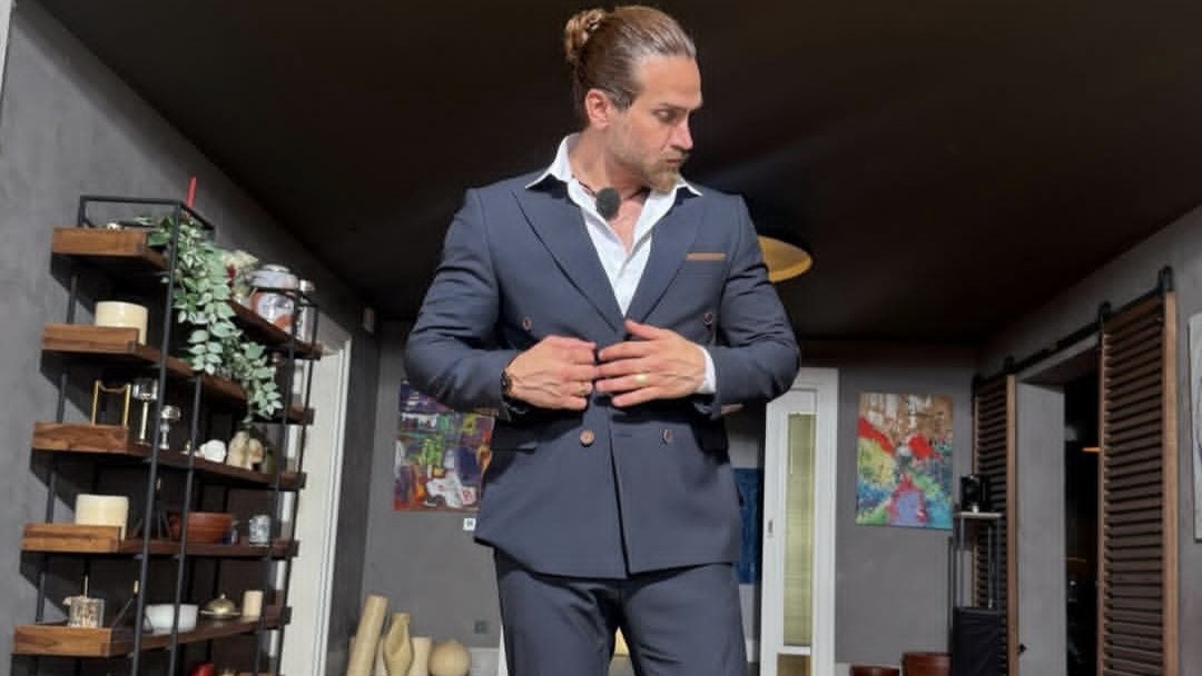 بیوگرافی سجاد امیدی و حقایقی درباره شغل واقعی او که نمی دانستید! 6 سجاد امیدی شرکت کننده عشق ابدی