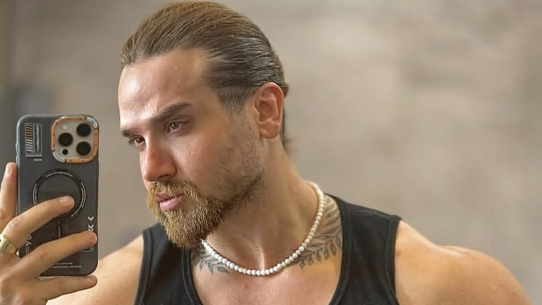 بیوگرافی سجاد امیدی و حقایقی درباره شغل واقعی او که نمی دانستید! 5 سجاد امیدی در عشق ابدی