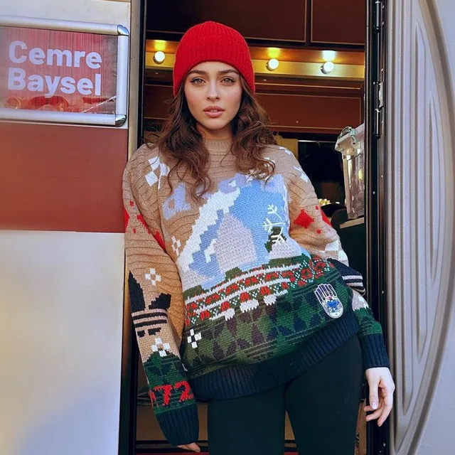 بیوگرافی بازیگران سریال ترکی لیلا؛ از کینه نامادری تا دو راهی سرنوشتساز عشق 9 تصویر جمره بایسل