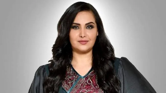 بیوگرافی بازیگران سریال عربی پاییز عمر؛ آشنایی با زندگی شخصی وهنری 12 تصویر قمر خلف