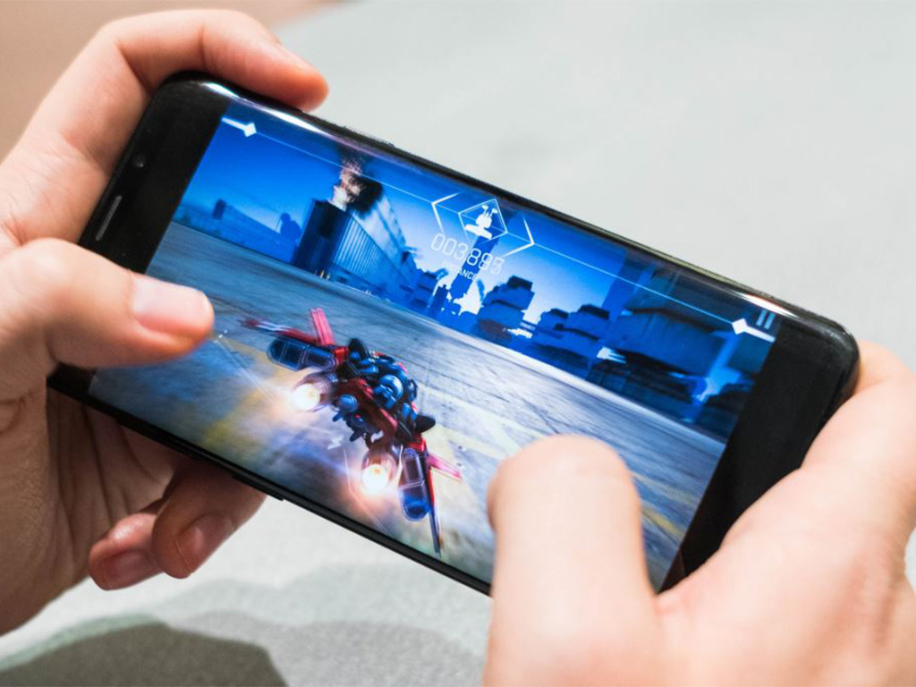 لوازم جانبی موبایل چگونه تجربه بازی را برای گیمرهای موبایلی متحول میکنند؟