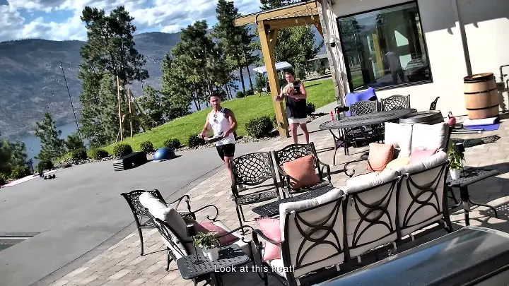 دلیل توقف ویلا اکس او چیست؟ چه کسی باعث تعطیلی این برنامه پرحاشیه شد؟ 6 ویلا اکس او پخش نمی شود