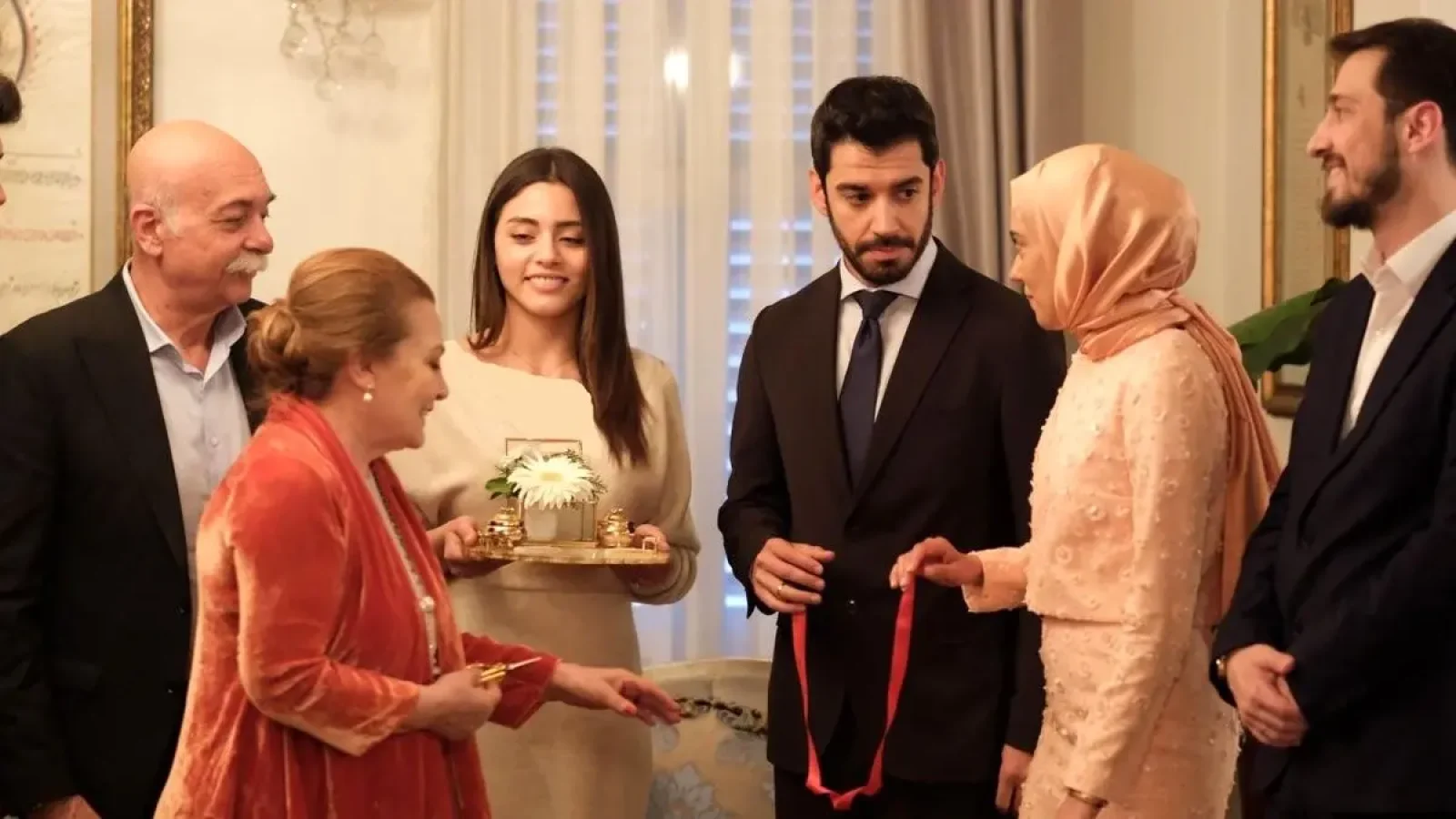 شربت ذغال اخته: داستان و بیوگرافی بازیگران