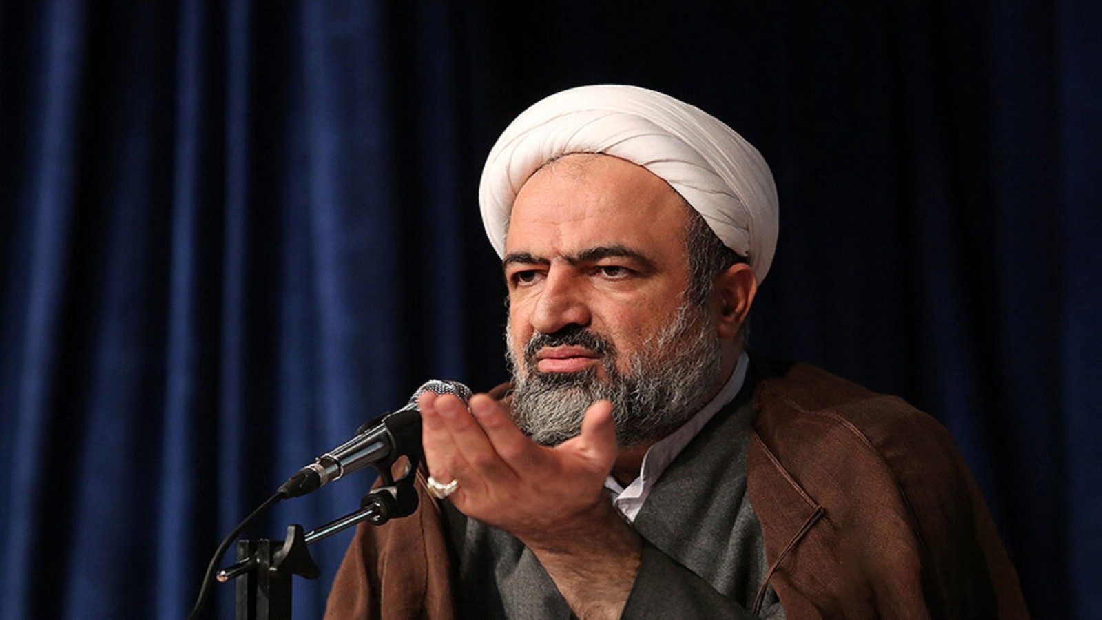 حمید+رسایی_copy_1600x900